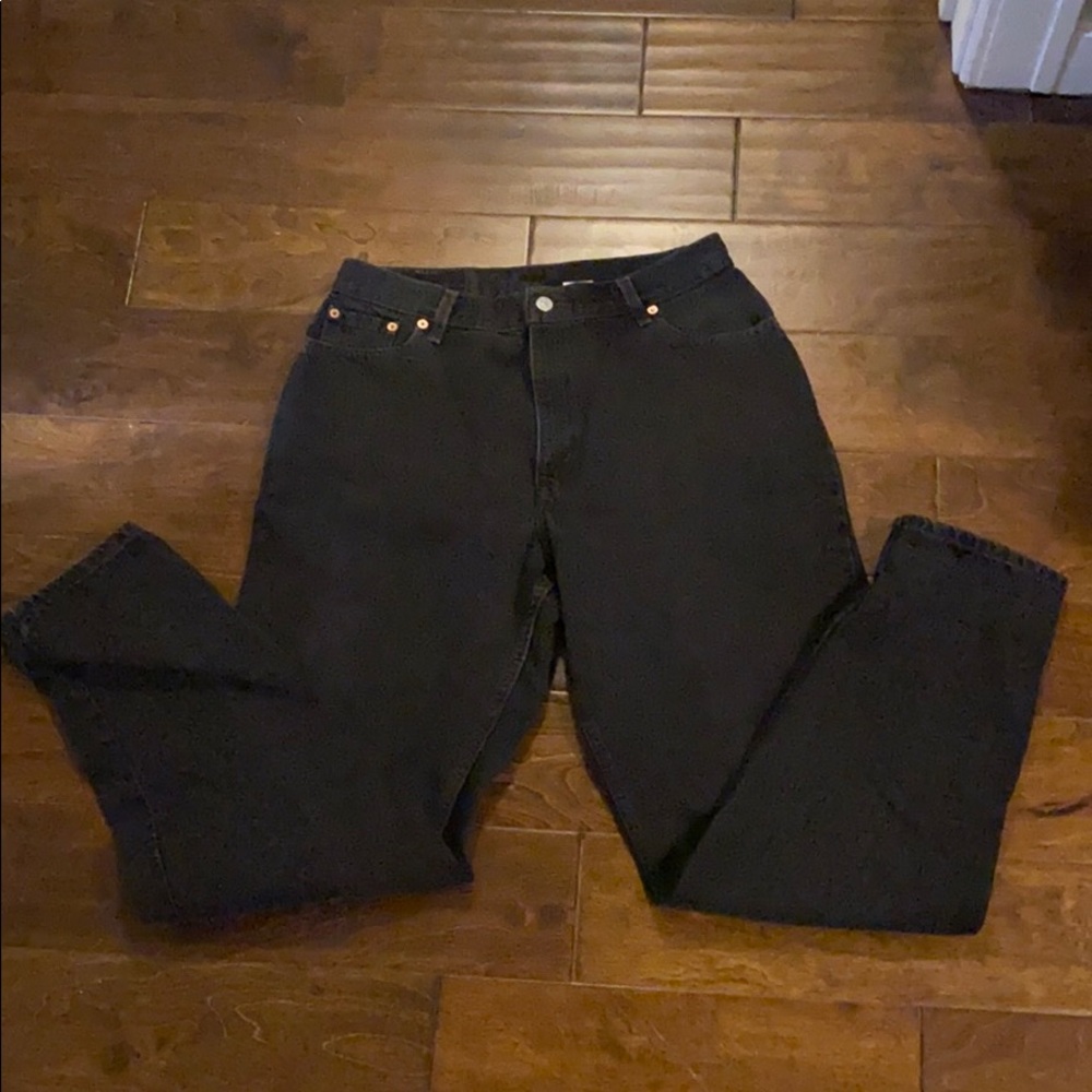 550 Levi Black Denim. Size 16, regular length.